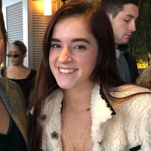 Meet your Posher, Julia